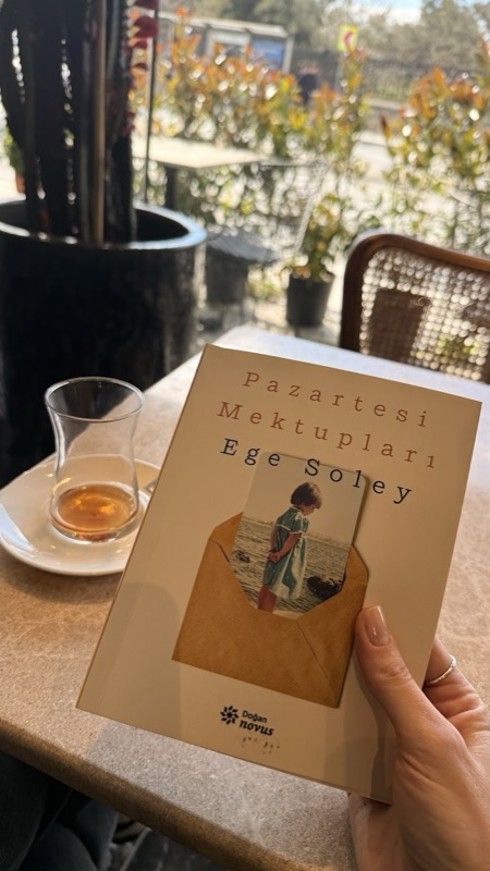 Günlerden Pazartesi değil